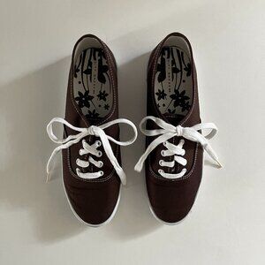City Sneaks Brown Canvas Sneaker, Women's Size 9